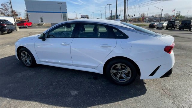 Used 2022 Kia K5 LXS image 7