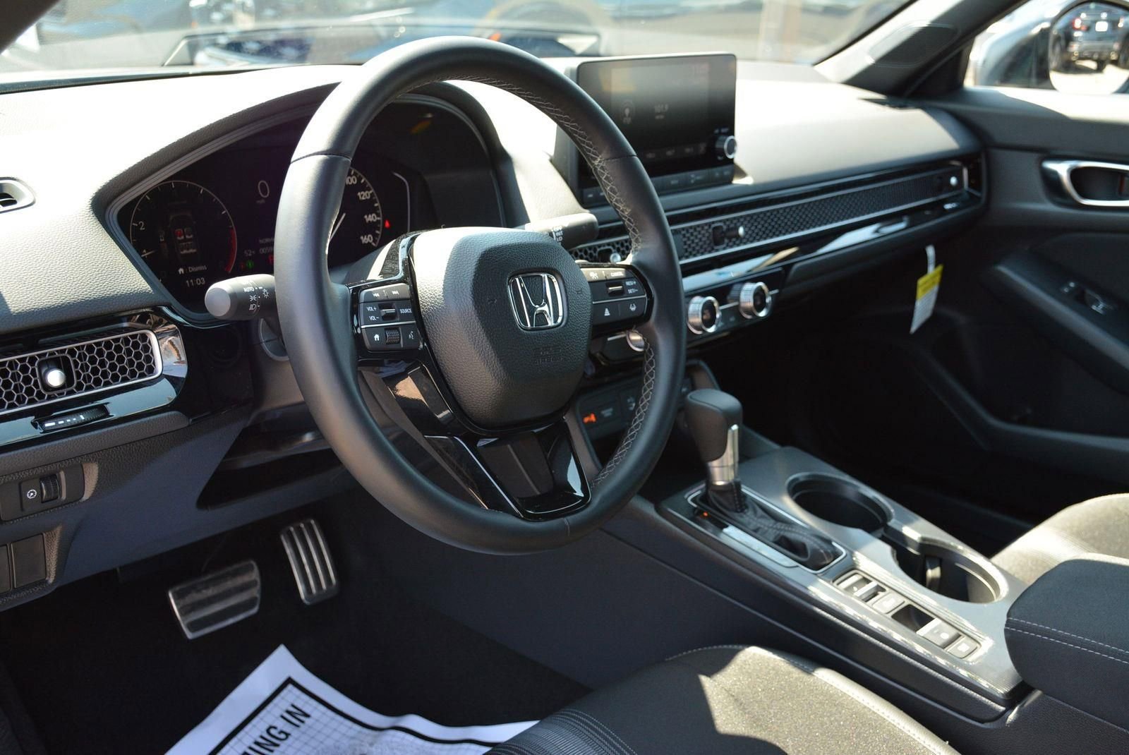 Used 2025 Honda Civic Sport image 8