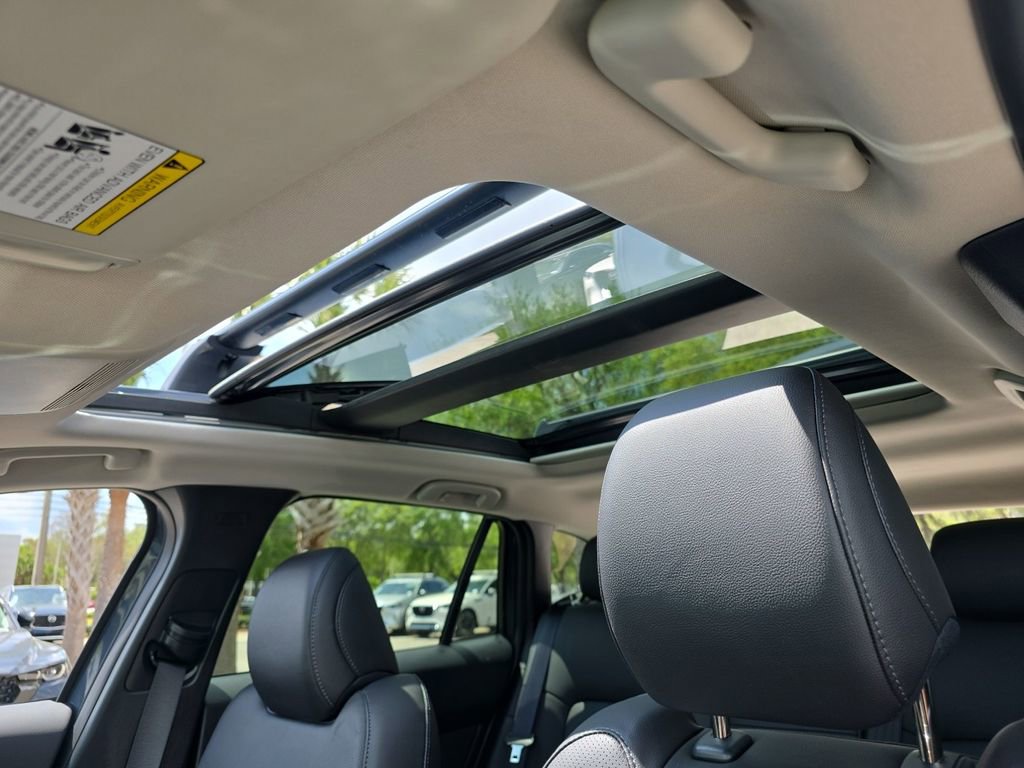 Used 2025 MAZDA CX-50 2.5 Hybrid w/ Weather Package image 33