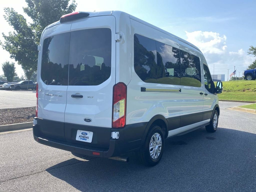 Used 2025 Ford Transit 350 XLT RWD image 3