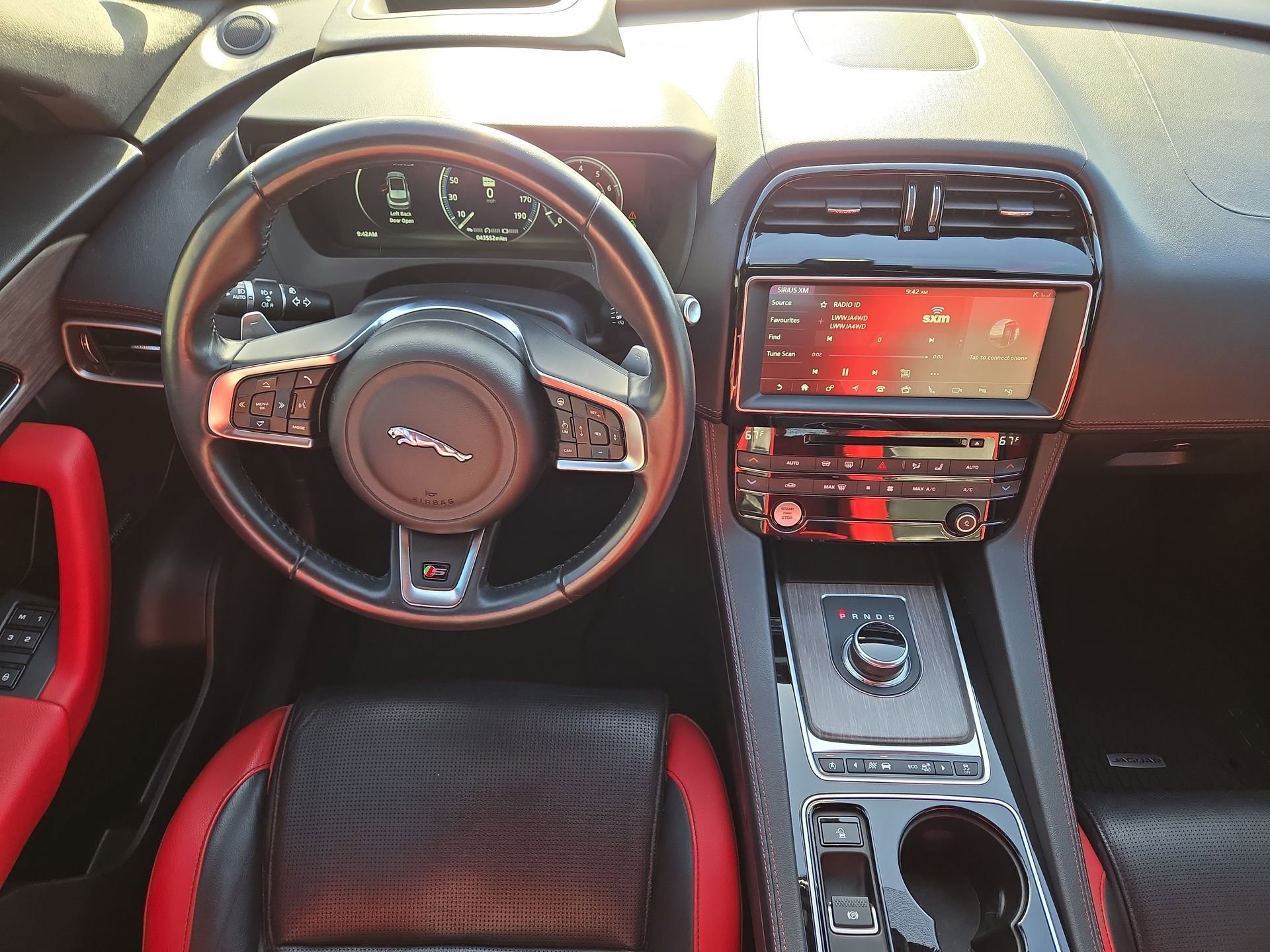 Used 2017 Jaguar F-PACE S image 14