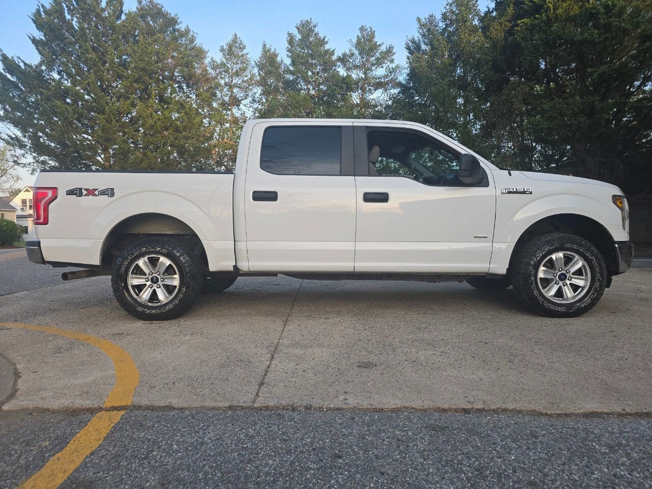 Used 2016 Ford F150 XL w/ Equipment Group 101A Mid image 2