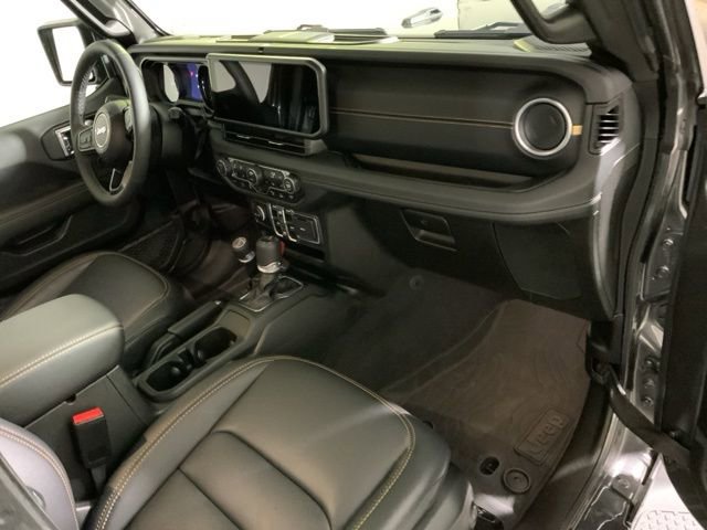 Used 2025 Jeep Gladiator Sport image 34