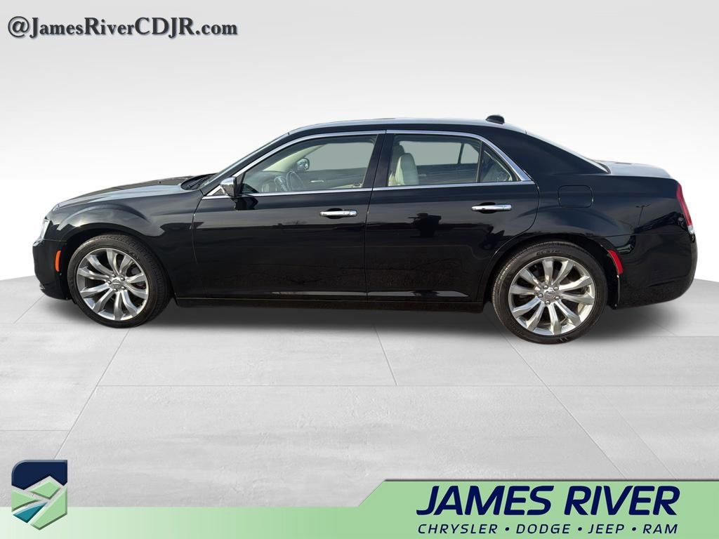 Used 2019 Chrysler 300 Limited image 9