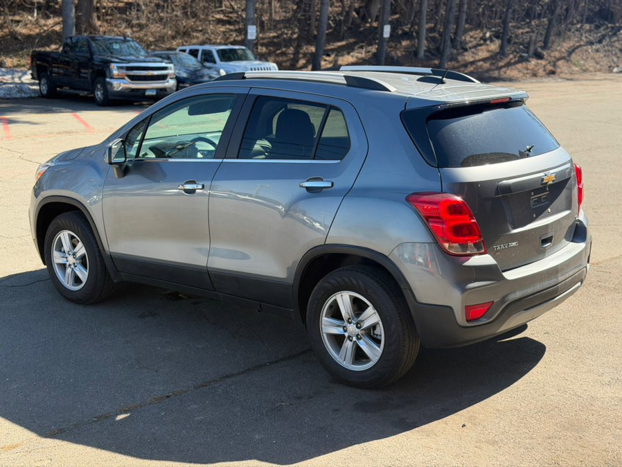 Used 2020 Chevrolet Trax LT w/ LT Convenience Package AWD/4WD image 7