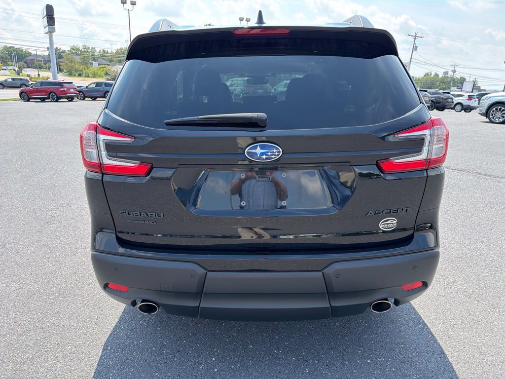 Certified 2026 Subaru Ascent Premium AWD/4WD image 4