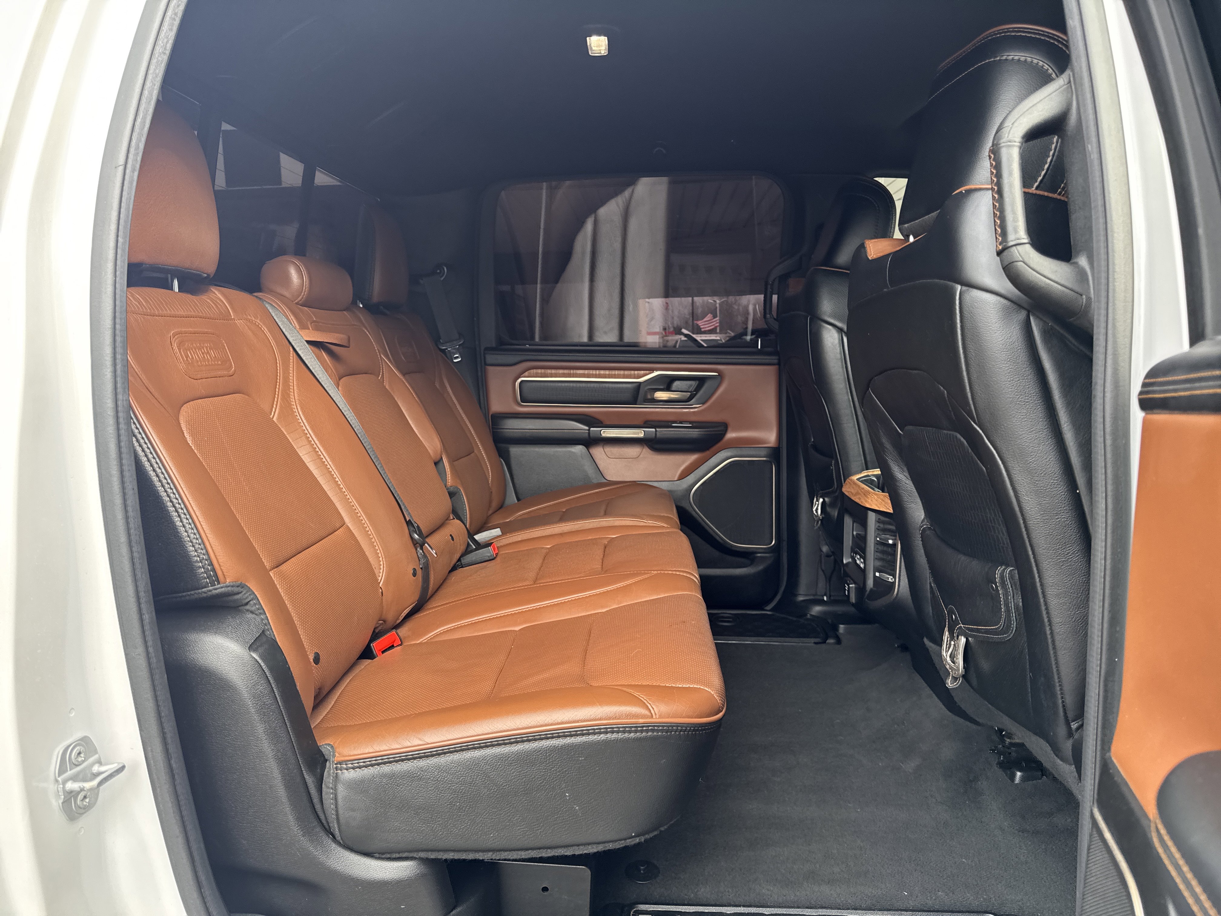 Used 2019 RAM 1500 Limited image 30