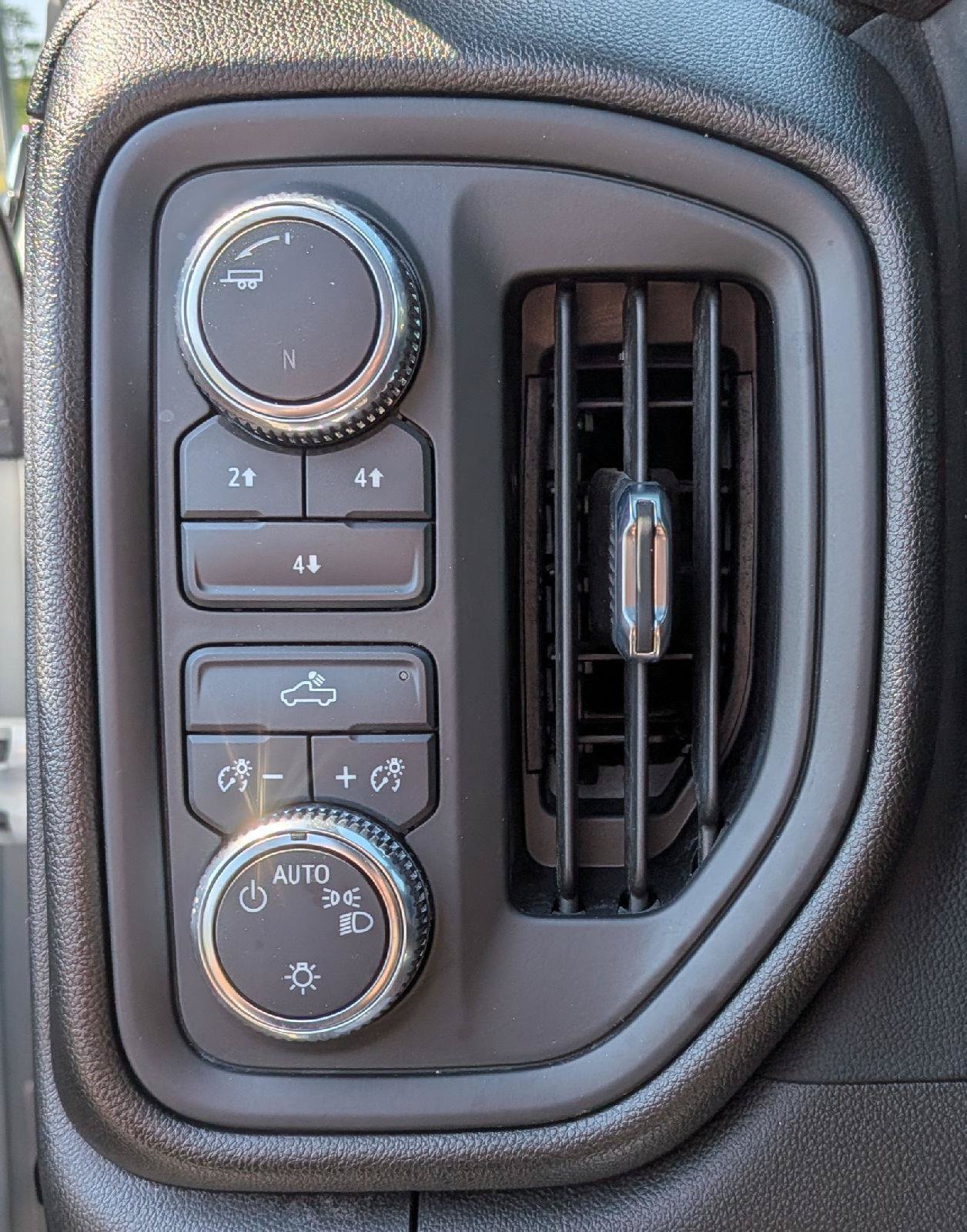 Used 2022 GMC Sierra 3500 Pro w/ Convenience Package AWD/4WD image 13
