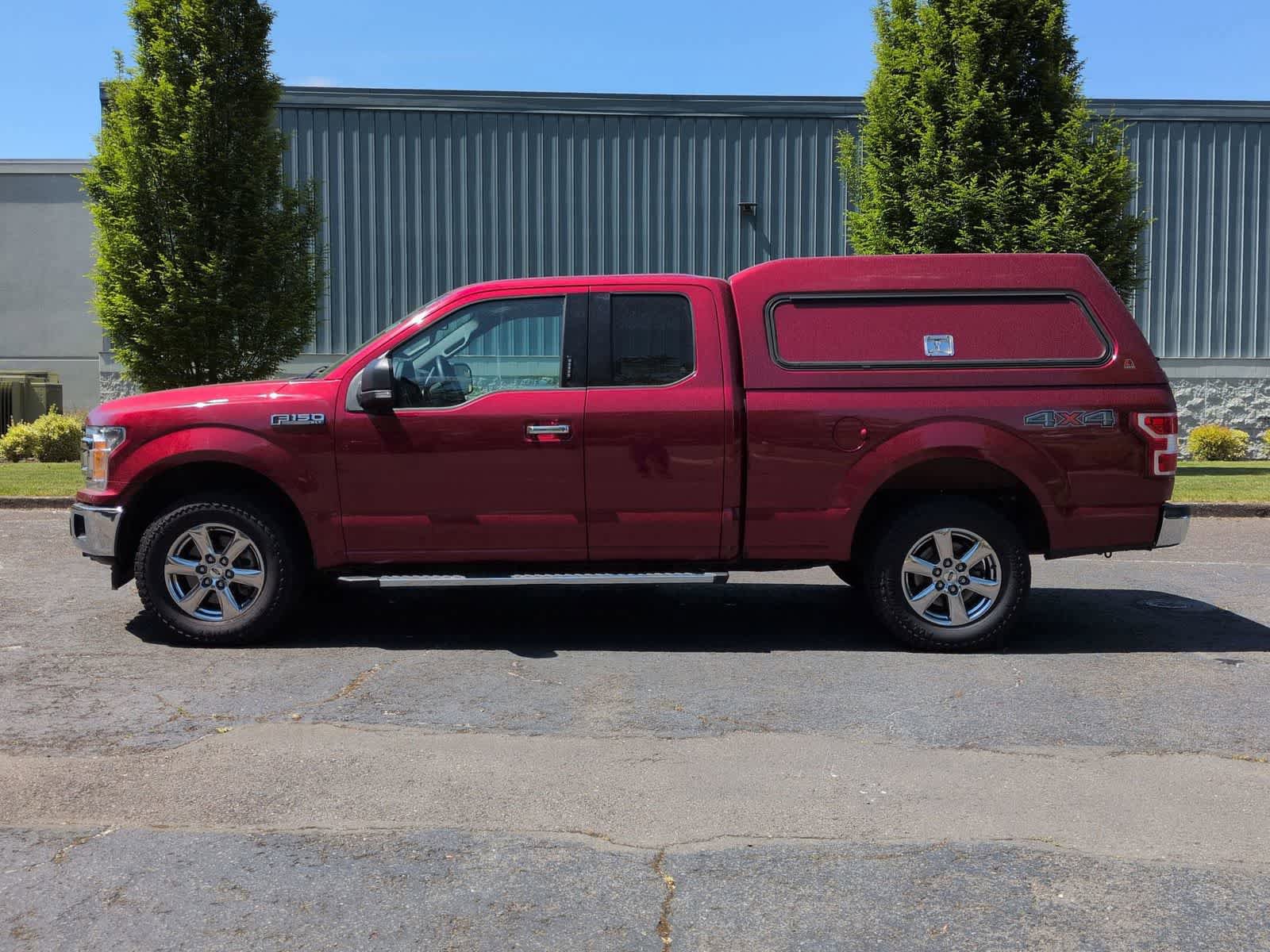 Used 2018 Ford F150 XLT w/ Equipment Group 302A Luxury AWD/4WD image 3