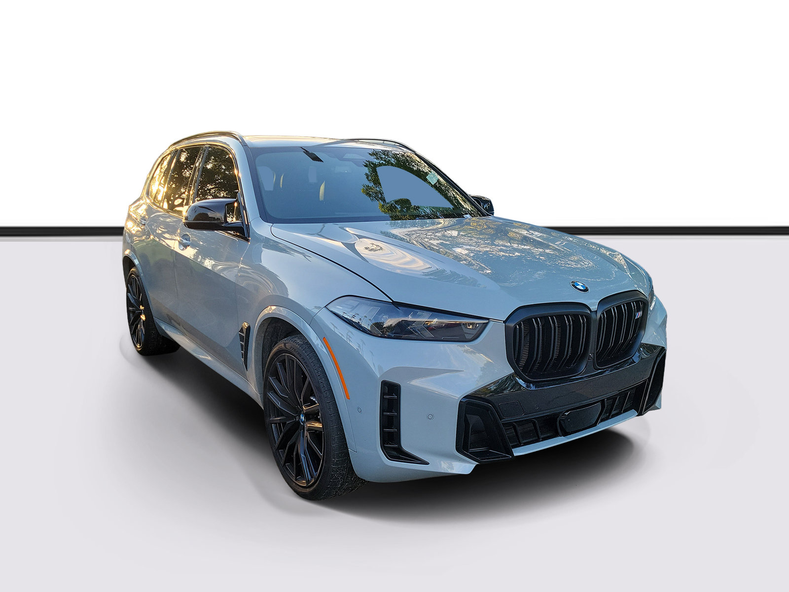 Certified 2025 BMW X5 M60i w/ Executive Package AWD/4WD image 1