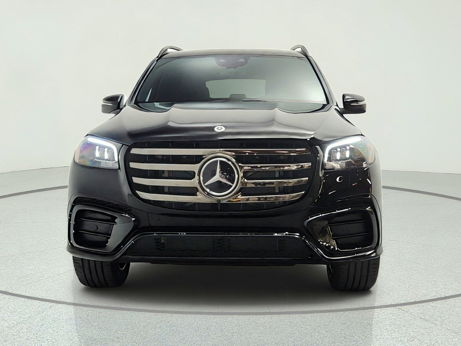 New 2026 Mercedes-Benz GLS 450 4MATIC image 2