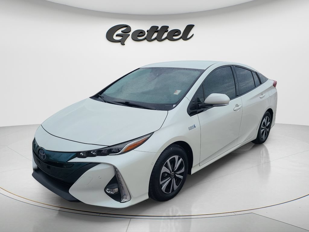 Used 2018 Toyota Prius Prime Advanced FWD image 1