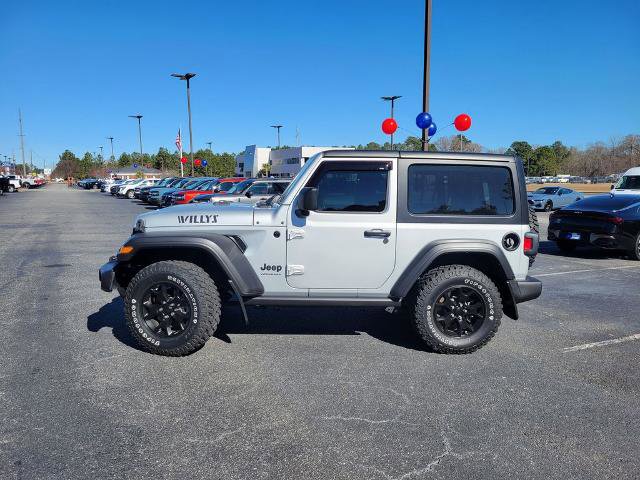 Used 2022 Jeep Wrangler Willys image 2