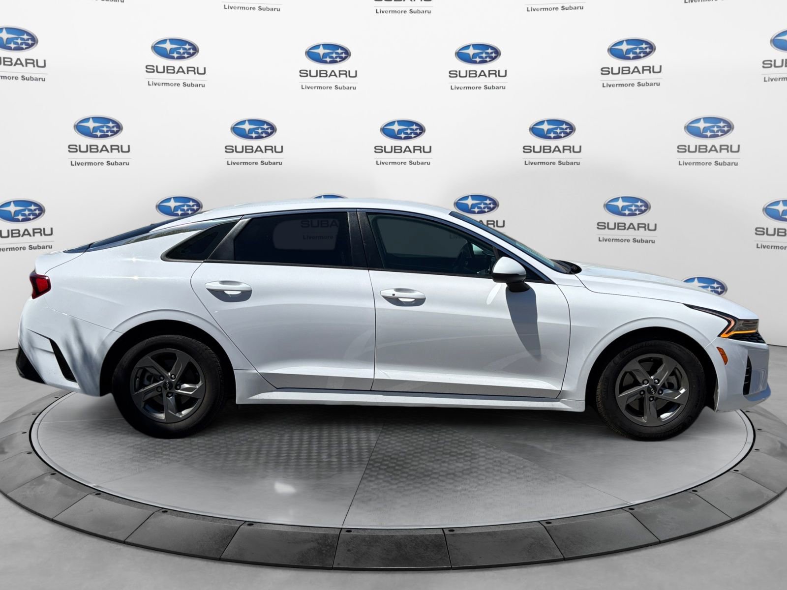 Used 2022 Kia K5 LXS FWD image 6