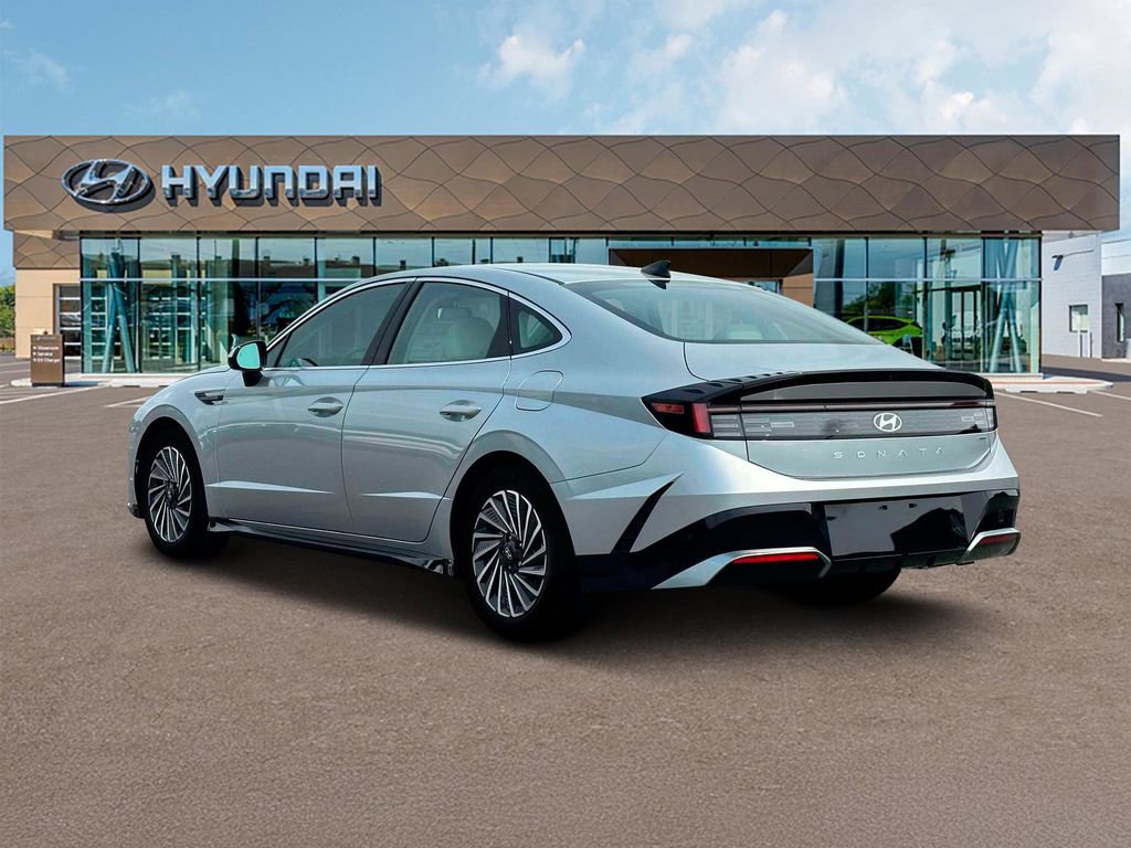 New 2025 Hyundai Sonata SEL image 5