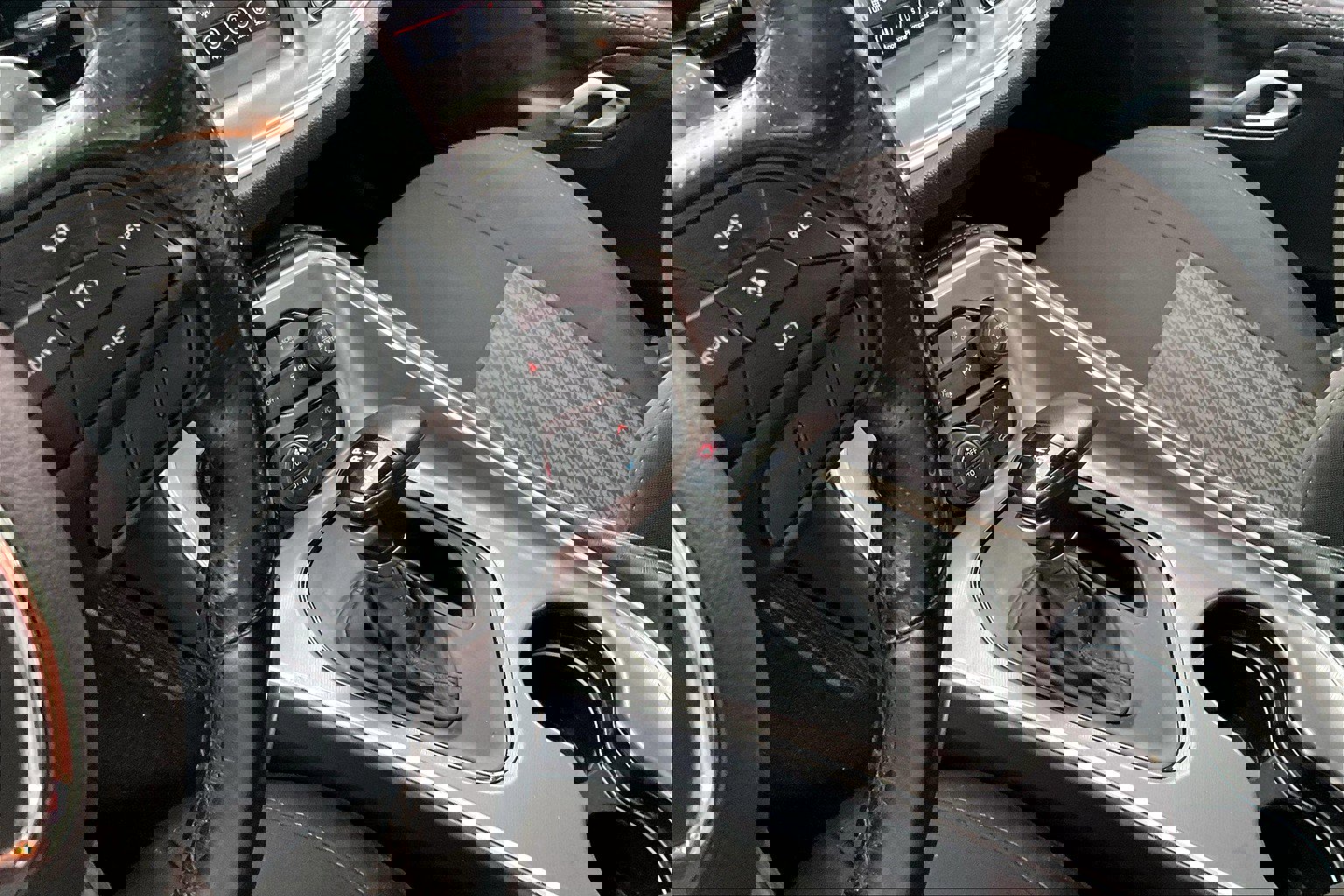 Used 2022 Dodge Challenger GT image 15