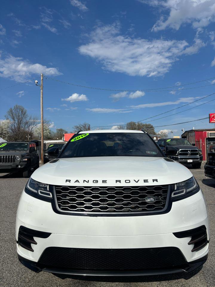 Used 2019 Land Rover Range Rover Velar R-Dynamic SE AWD/4WD image 2