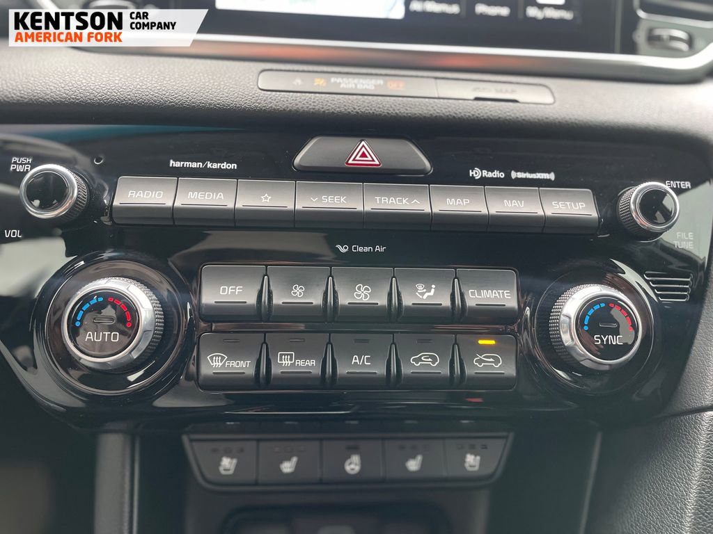Used 2021 Kia Sportage EX w/ EX Technology Package image 32