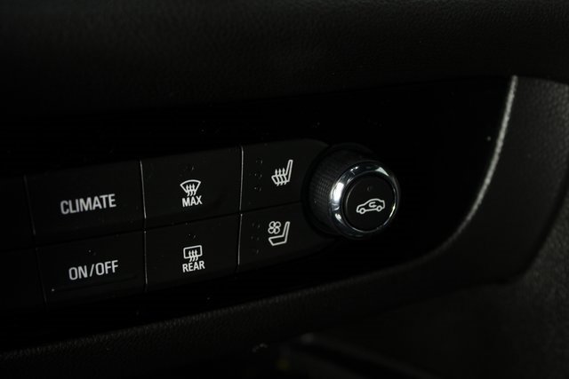 Used 2023 Buick Enclave Avenir w/ Avenir Technology Package image 6