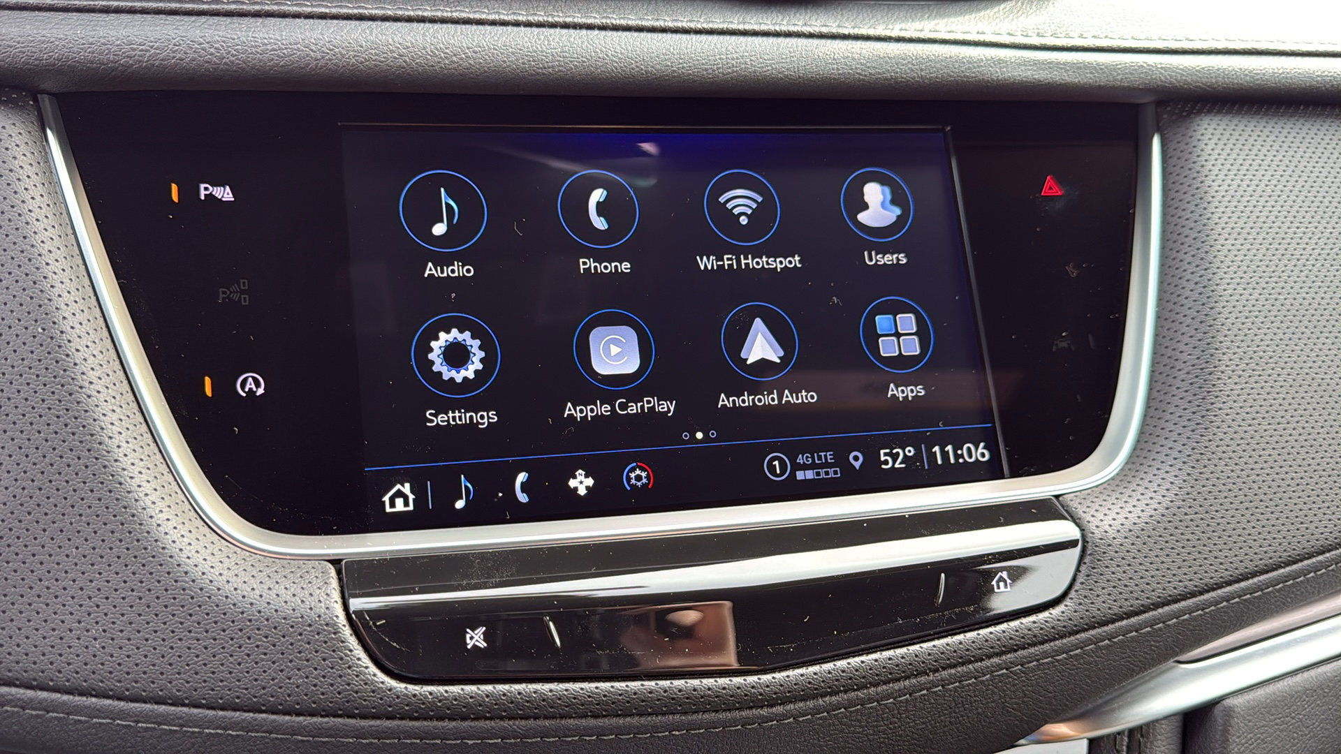 New 2026 Cadillac XT5 Luxury w/ LPO, Floor Liner Package image 22