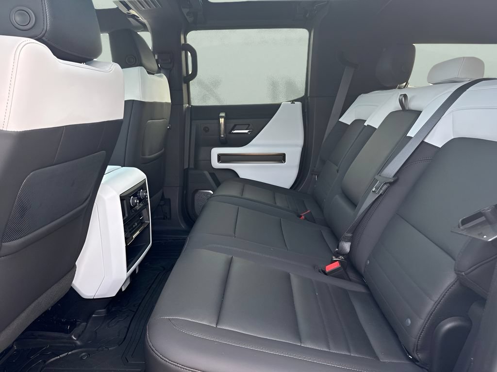 Used 2024 GMC Hummer EV 2X w/ Extreme Off-Road Package AWD/4WD image 9