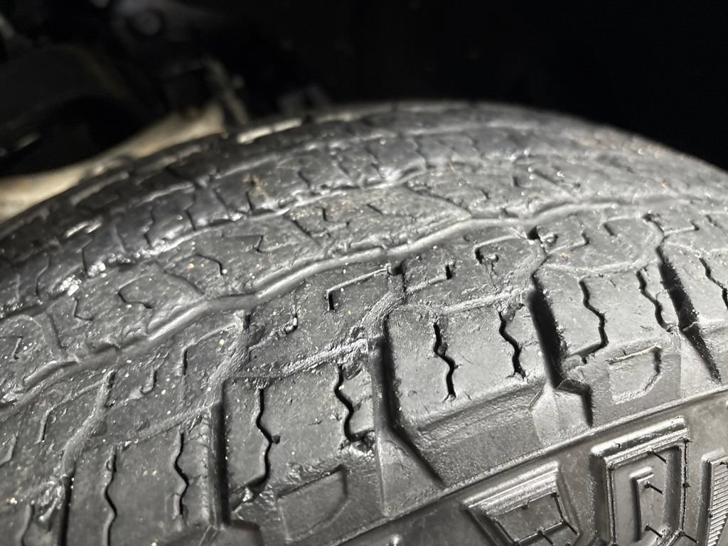 Used 2024 GMC Sierra 1500 SLT w/ SLT Premium Package image 31