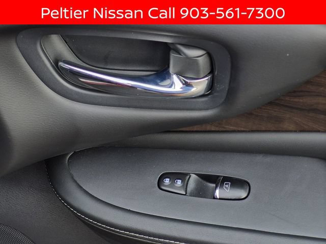 Certified 2020 Nissan Murano Platinum w/ Cargo Package FWD image 16