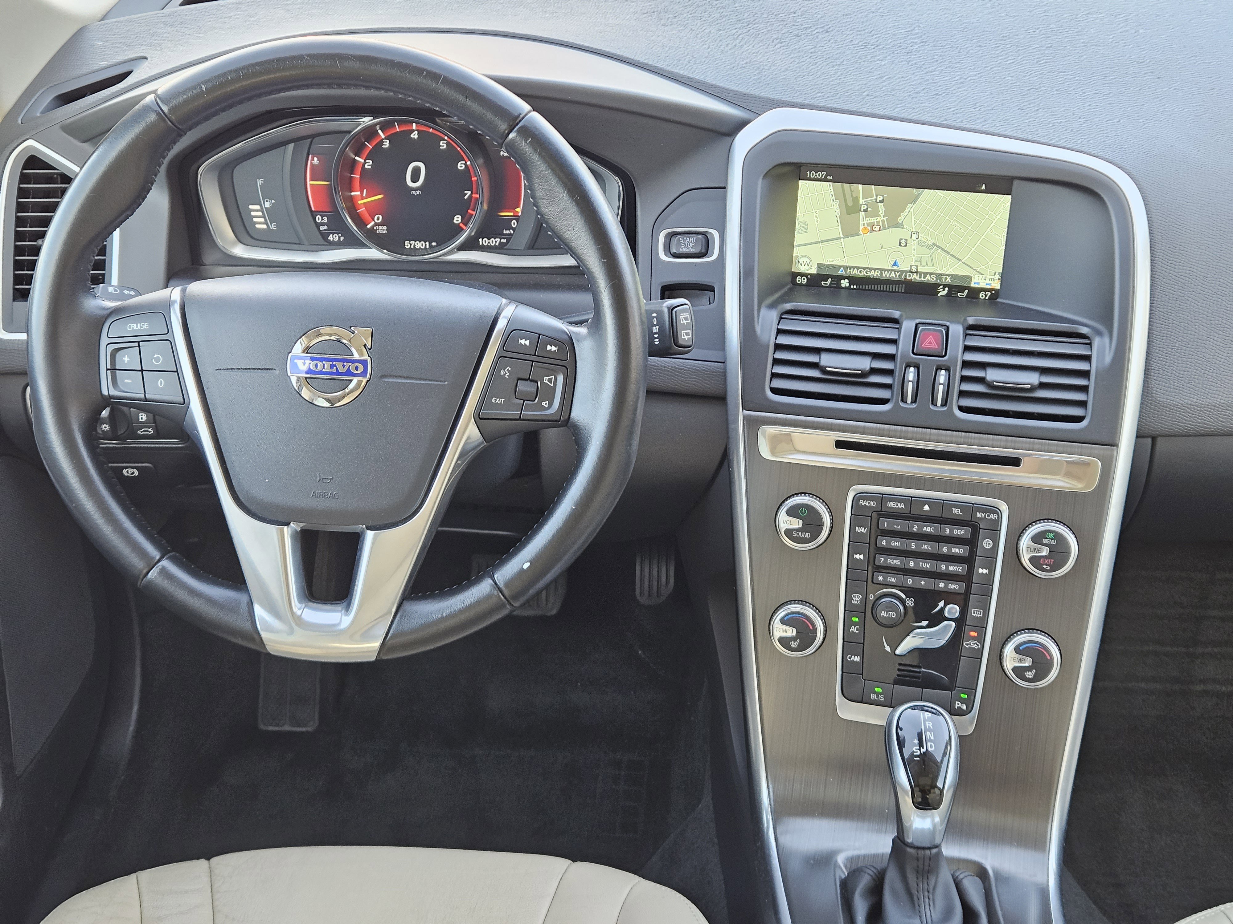 Used 2016 Volvo XC60 T5 Premier image 28