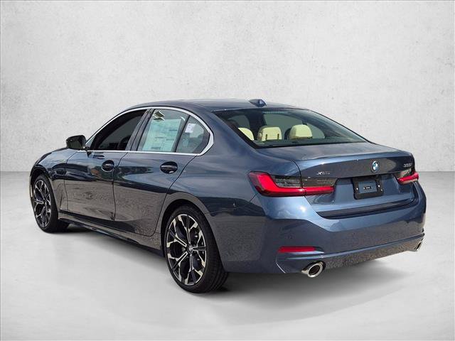 New 2026 BMW 330i xDrive Sedan w/ Premium Package AWD/4WD image 9