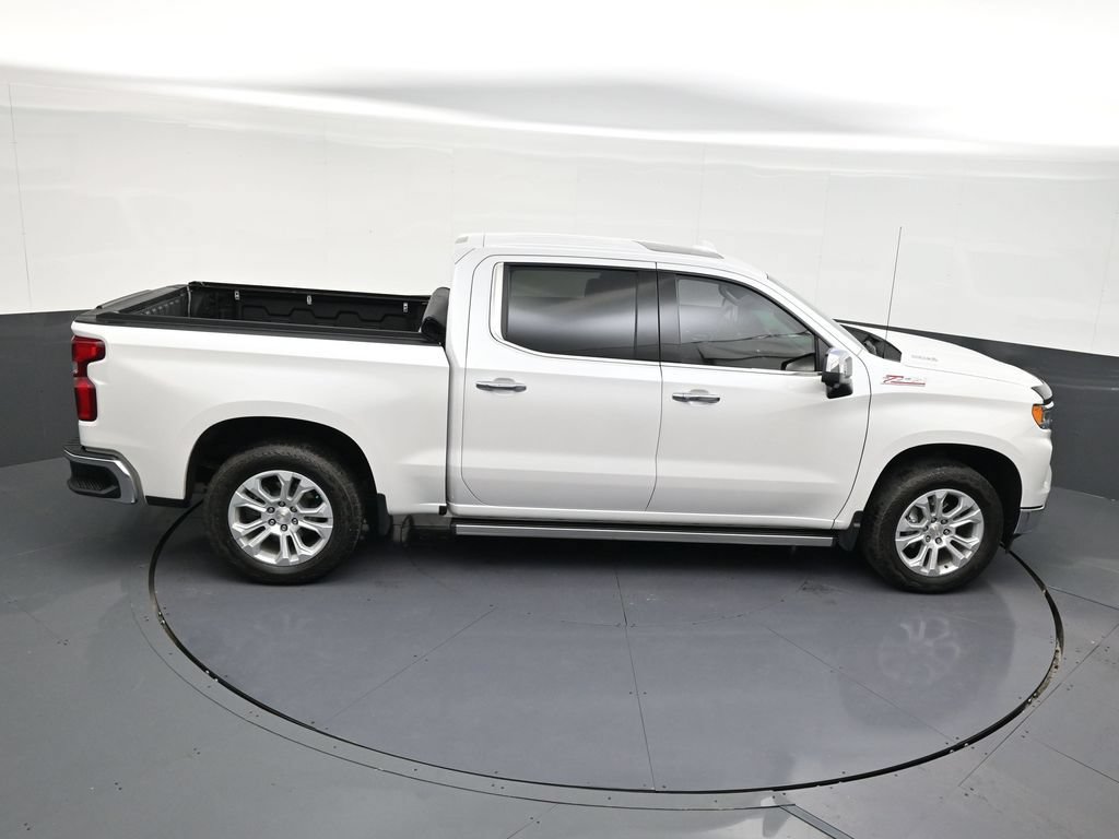 Used 2023 Chevrolet Silverado 1500 LTZ RWD image 16