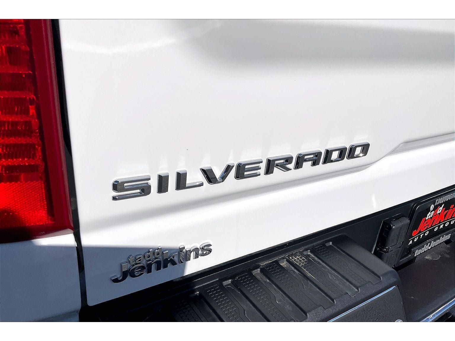 Used 2025 Chevrolet Silverado 3500 LT w/ Safety Package AWD/4WD image 32