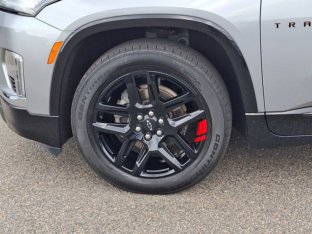 Used 2023 Chevrolet Traverse Premier w/ Redline Edition AWD/4WD image 8