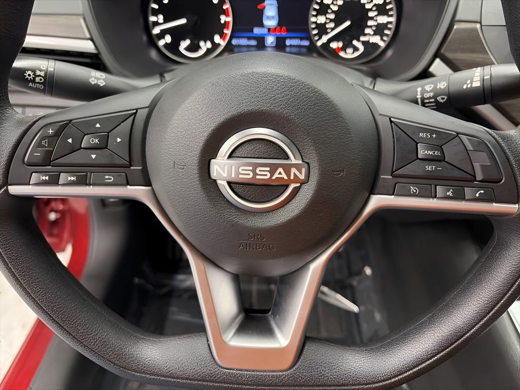 Used 2025 Nissan Altima 2.5 SV FWD image 20