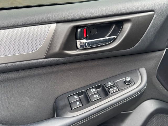 Used 2018 Subaru Outback 2.5i Premium image 14