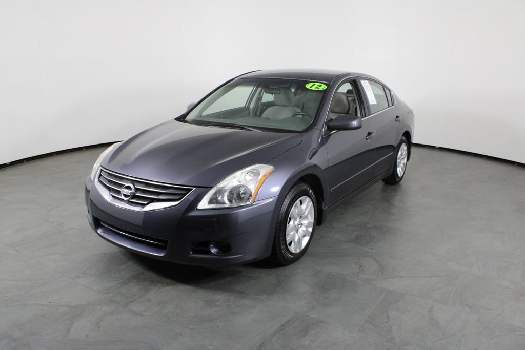 Used 2012 Nissan Altima 2.5 S FWD image 2