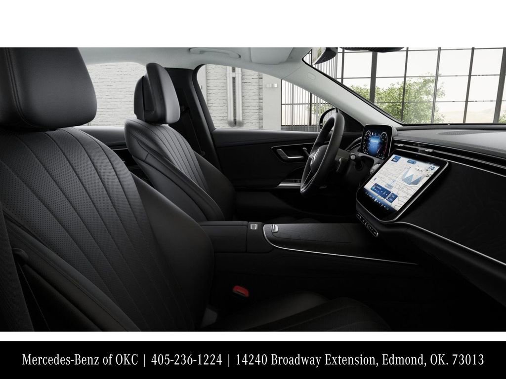 New 2026 Mercedes-Benz E 450 4MATIC Sedan image 4
