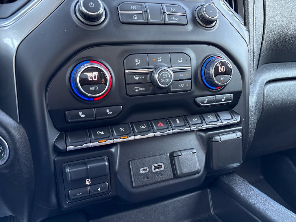 Used 2021 Chevrolet Silverado 1500 LT Trail Boss w/ Convenience Package II AWD/4WD image 45