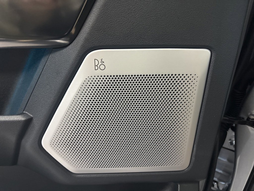 Used 2025 Ford F150 Platinum w/ Equipment Group 702A High image 35