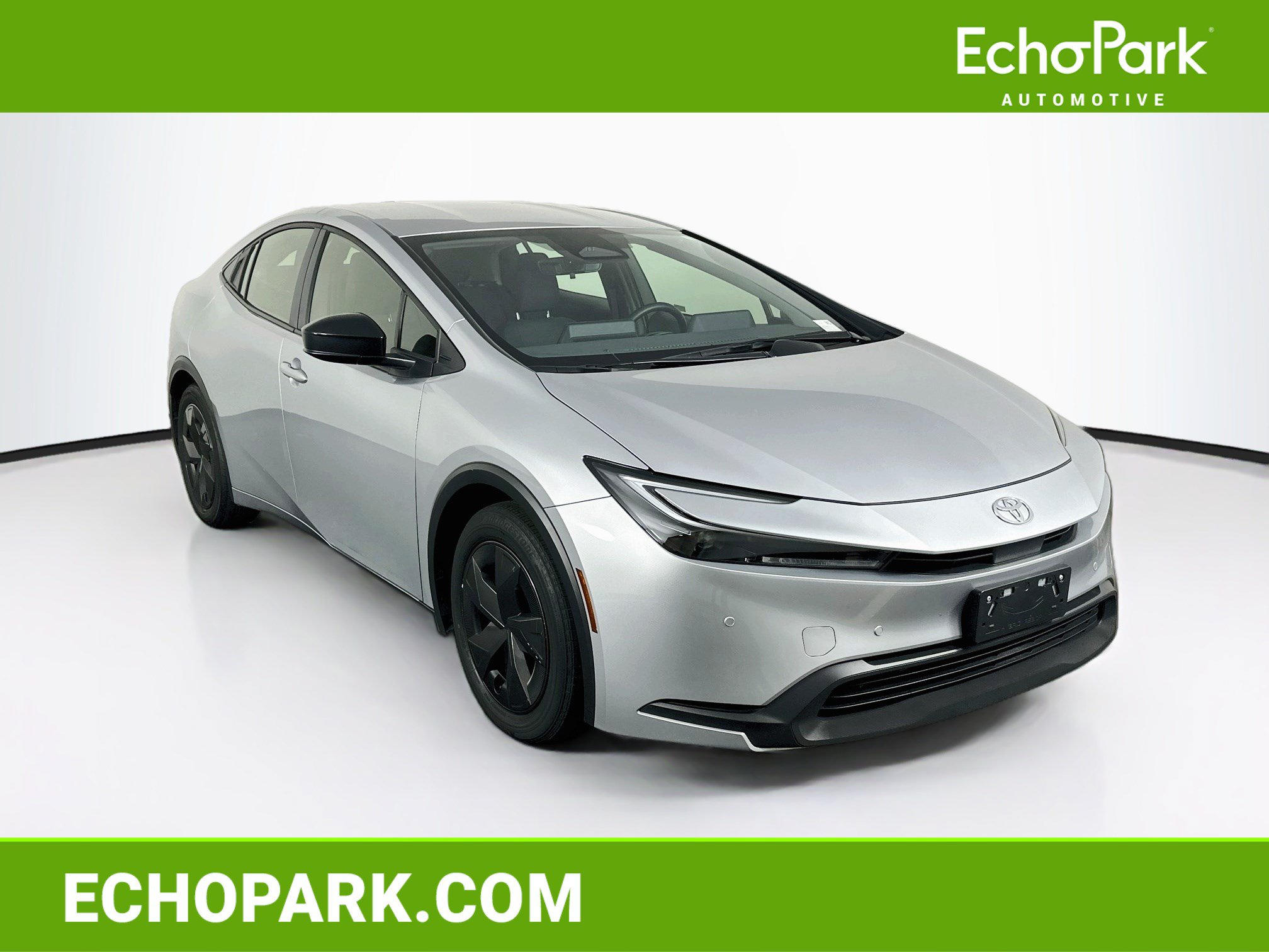 Used 2025 Toyota Prius LE