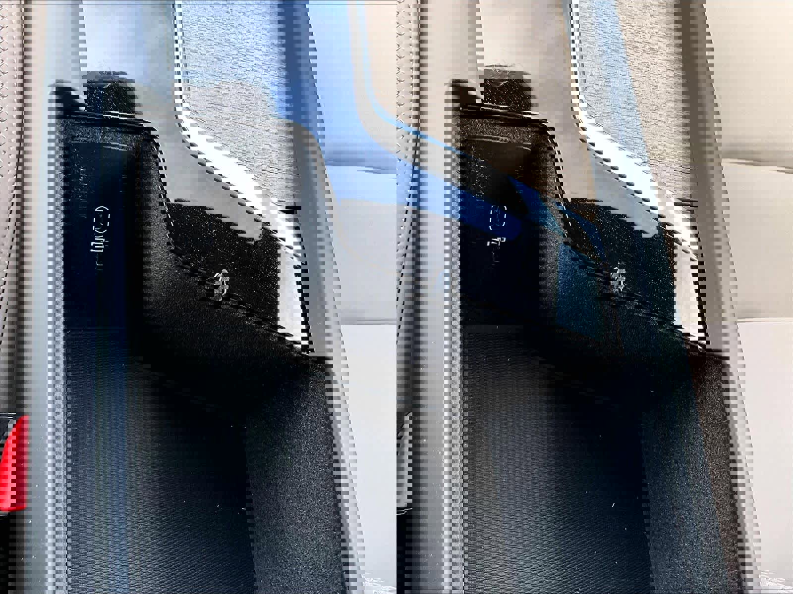 Used 2026 Volvo XC60 T8 Plus w/ Protection Package Premier image 36