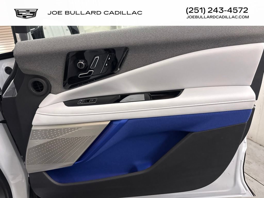 New 2026 Cadillac Optiq Luxury 1 AWD/4WD image 18