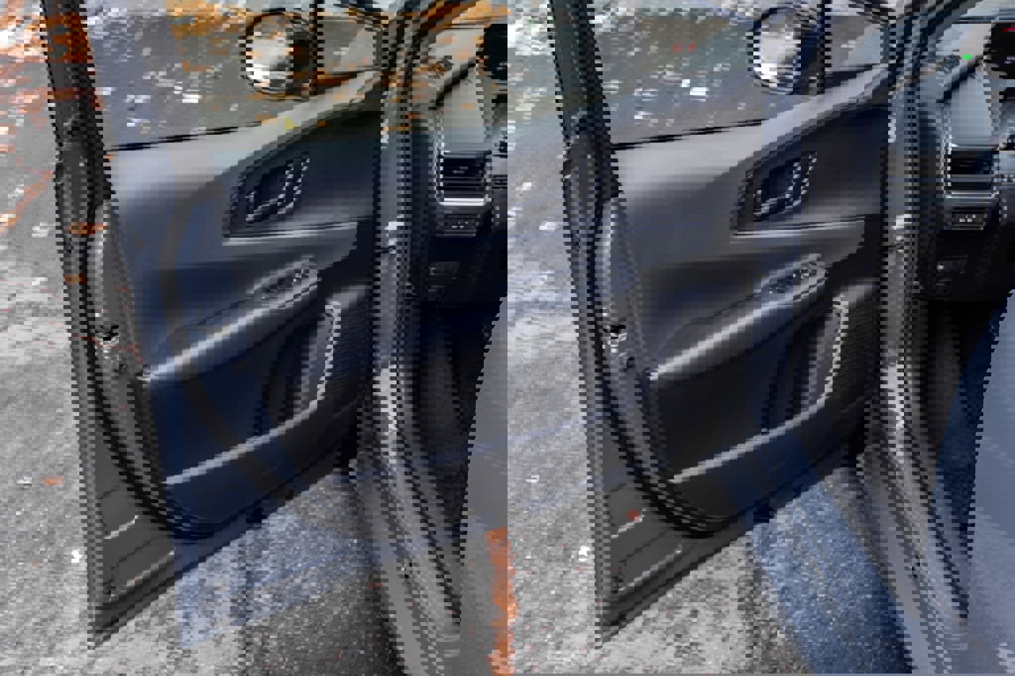 Used 2025 Toyota Prius LE image 22