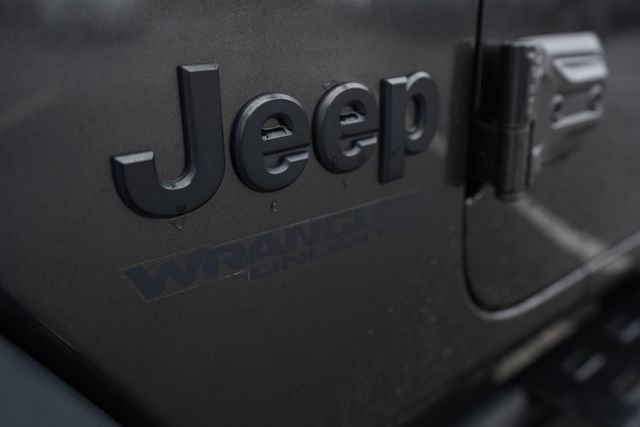 Used 2020 Jeep Wrangler Unlimited Sport image 38