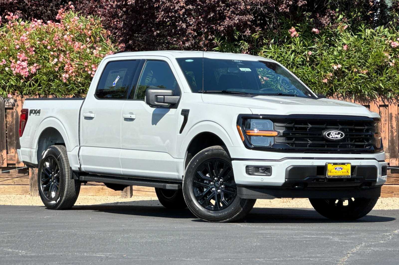 New 2026 Ford F150 XLT w/ Equipment Group 302A MID AWD/4WD image 2