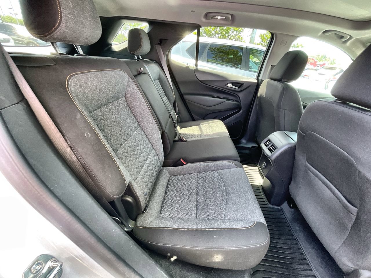 Used 2024 Chevrolet Equinox LT image 27