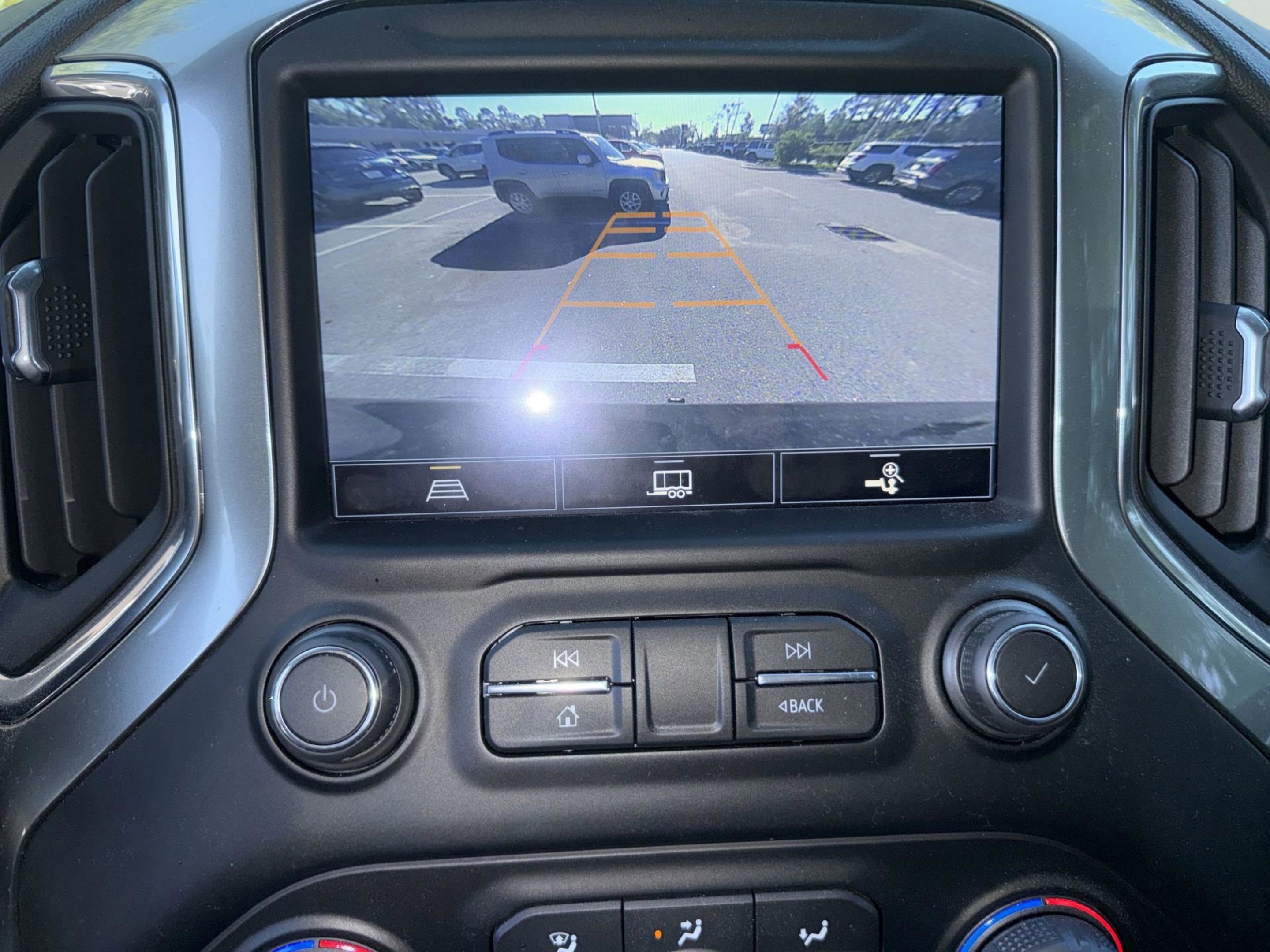 Used 2021 Chevrolet Silverado 1500 LT Trail Boss w/ Convenience Package II image 22