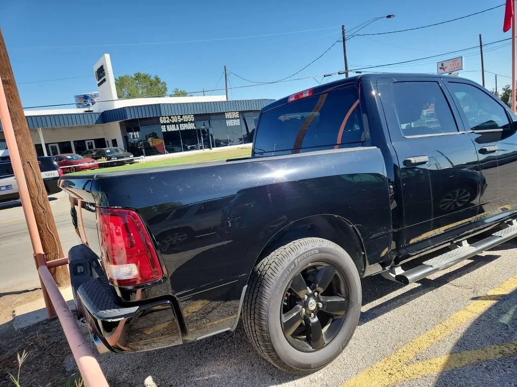Used 2014 RAM 1500 Express w/ Black Ram 1500 Express Group RWD image 6