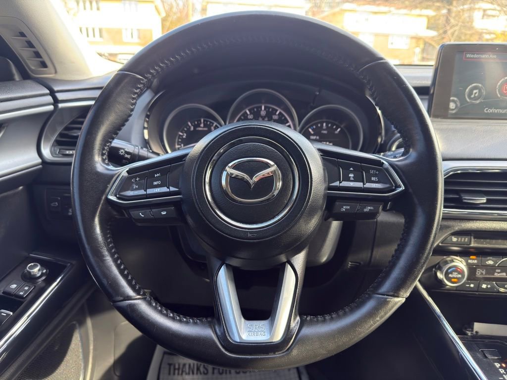 Used 2018 MAZDA CX-9 Touring w/ Touring Premium Package image 16