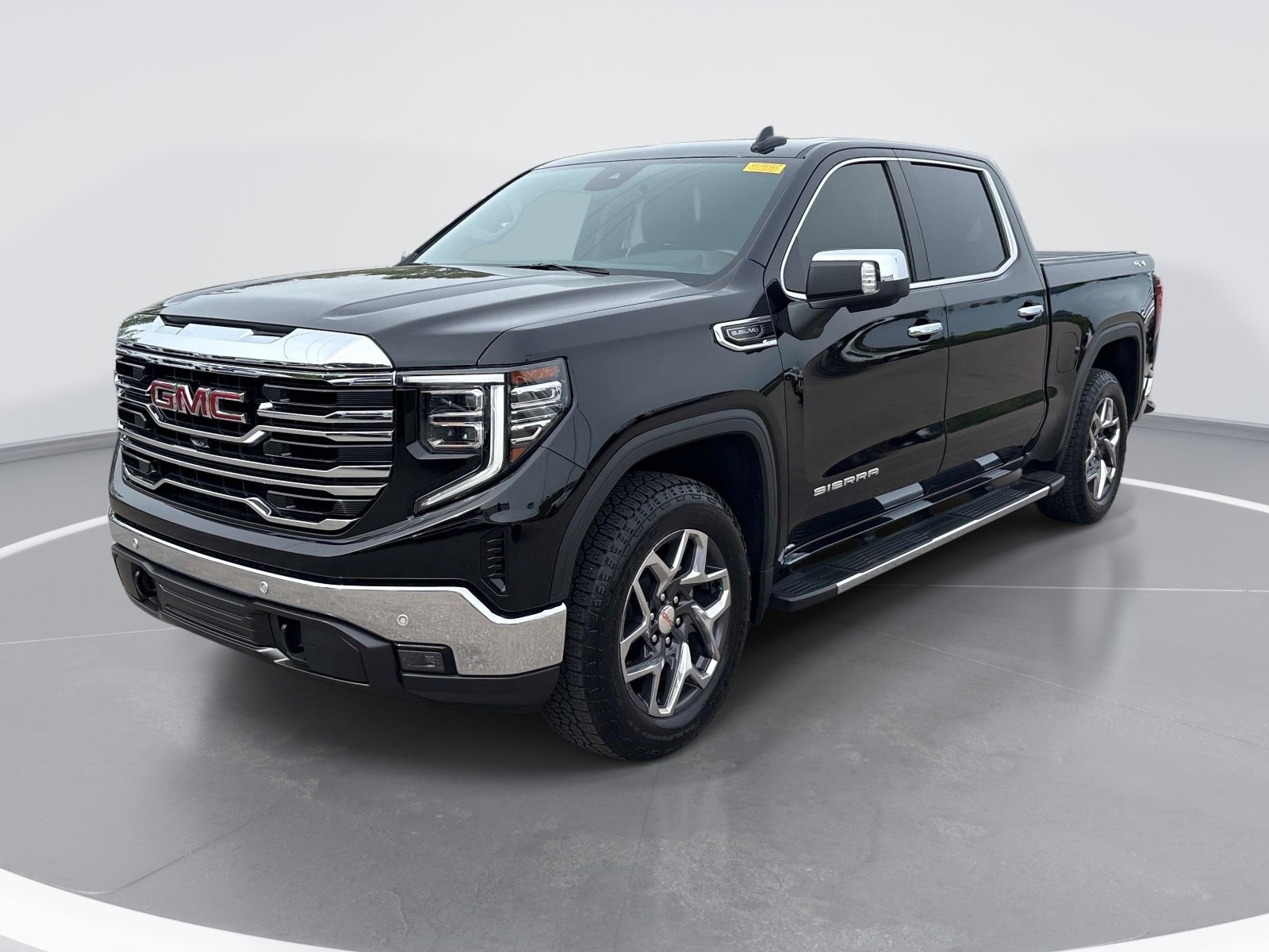 Certified 2024 GMC Sierra 1500 SLT w/ SLT Premium Plus Package AWD/4WD image 3