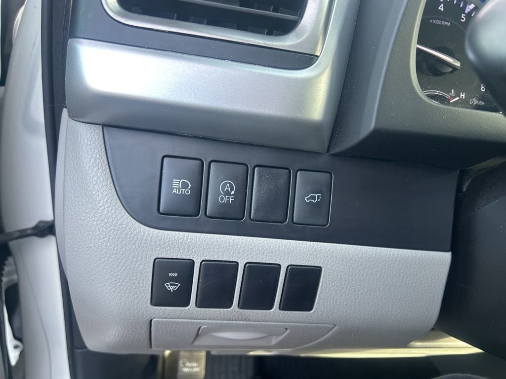 Used 2017 Toyota Highlander XLE image 23